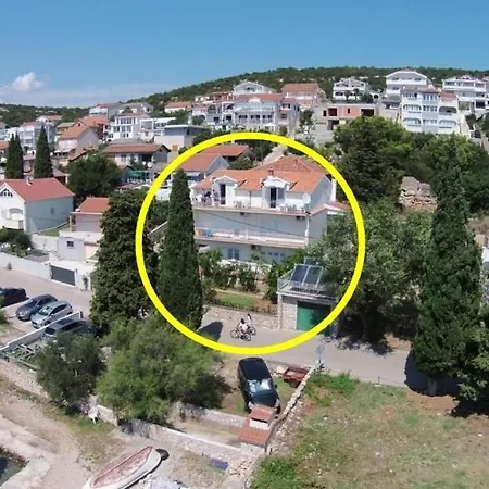 In With Sea View, Balcony, Air Conditioning, Wifi *