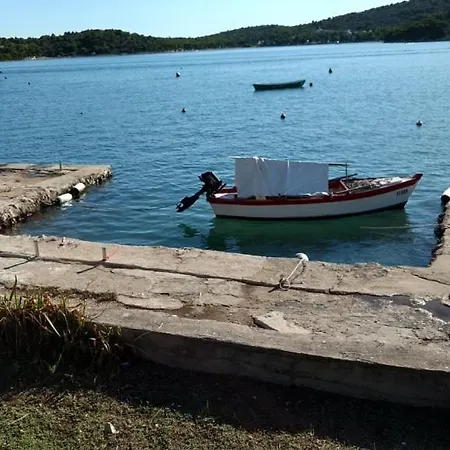 In With Sea View, Balcony, Air Conditioning, Wifi Tisno