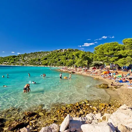 In With Sea View, Balcony, Air Conditioning, Wifi