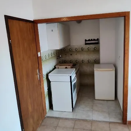 In With Sea View, Balcony, Air Conditioning, Wifi