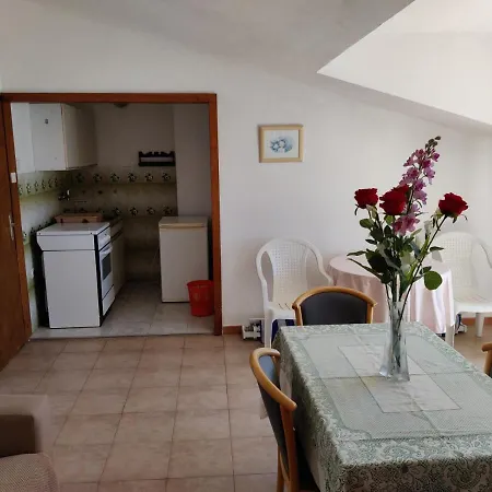 In With Sea View, Balcony, Air Conditioning, Wifi Tisno