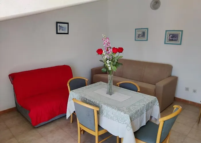 In With Sea View, Balcony, Air Conditioning, Wifi Tisno