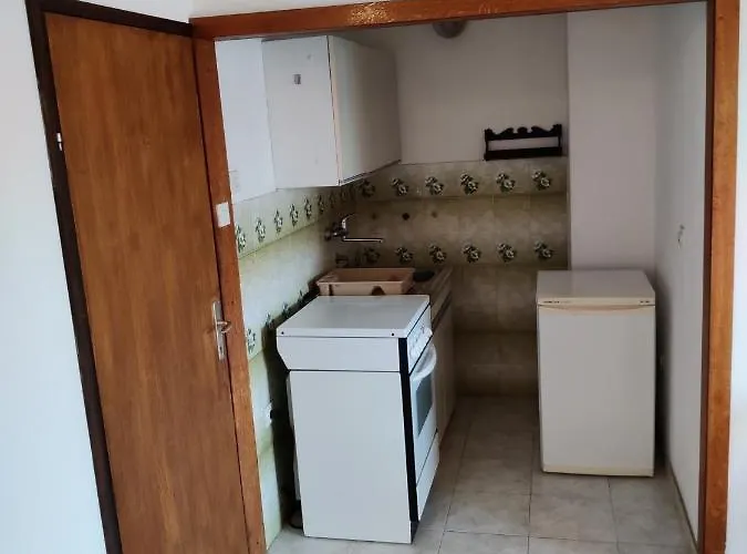 In With Sea View, Balcony, Air Conditioning, Wifi