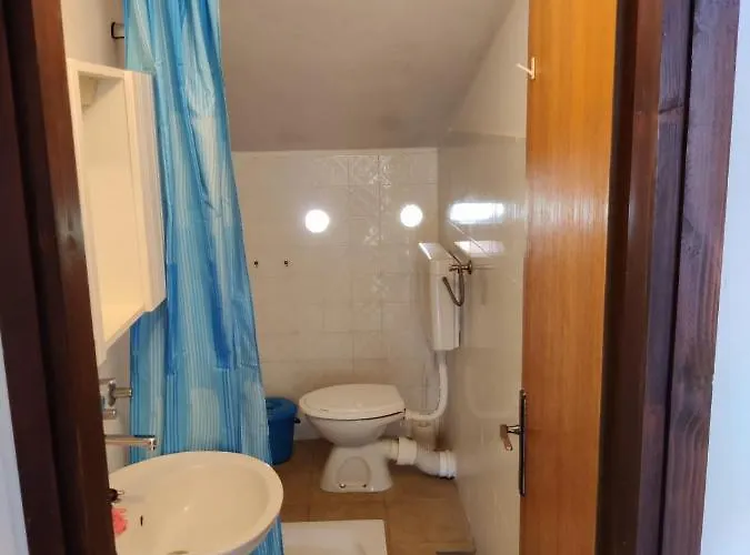 In With Sea View, Balcony, Air Conditioning, Wifi Apartamento Tisno